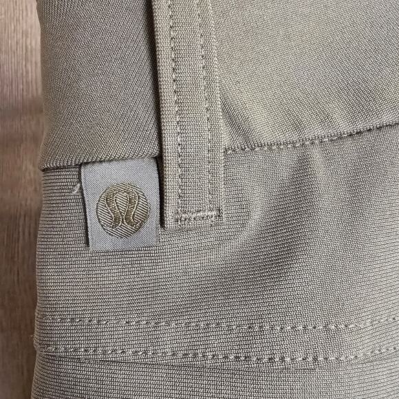 Lululemon ABC Classic-Fit 5 Pocket Pant Khaki Tan Warpstreme 38 x 33 - Picture 3 of 8